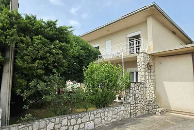 Ferienwohnung für 6 Personen mit Balkon