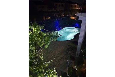 Ferienwohnung mit Klimaanlage und Pool (chlor