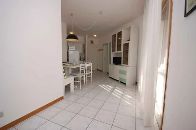 Ferienwohnung mit Klimaanlage und Balkon