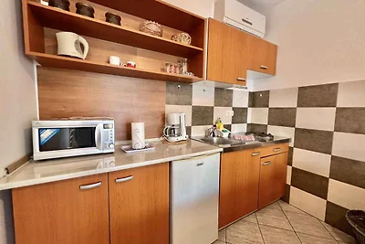 Ferienwohnung mit Terrasse, Klimaanlage und
