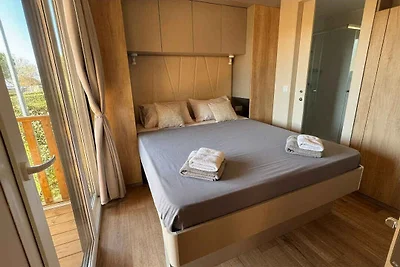 Mobilehome sa klima uređajem