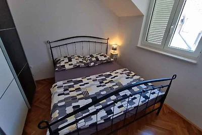 Ferienwohnung mit Klimaanlage und Balkon
