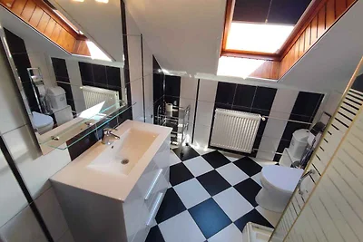 Ferienhaus mit Pool, Klimaanlage und WLAN