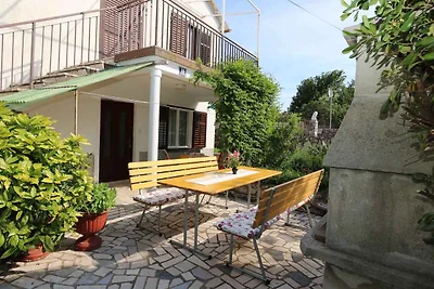 Ferienwohnung mit Terrasse, ruhig gelegen
