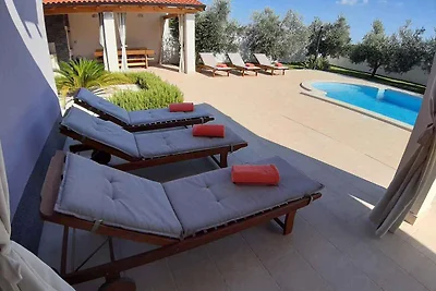 Vakantiehuis Ontspannende vakantie Pula