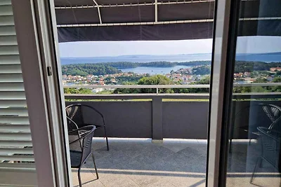 Modernes Apartment mit zwei Schlafzimmern Lid