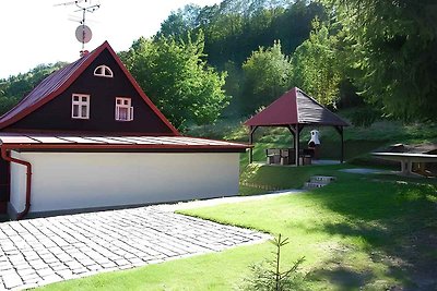 Ferienhaus mit Aussenpool und Plasma-TV