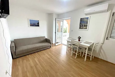 Ferienwohnung mit Balkon und Klimaanlage