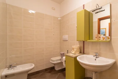 Ferienwohnung mit Garten und Klimaanlage