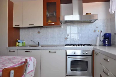 Ferienwohnung mit einen Balkon und Meerblick
