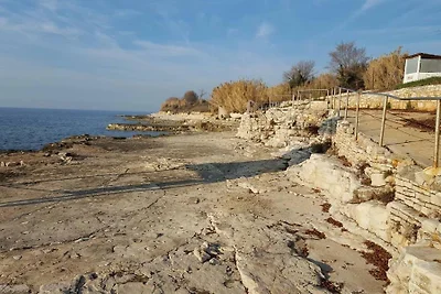 Ferienwohnung Lovely Apartment with Terrace