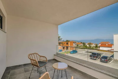 Villa mit Meerblick und Pool