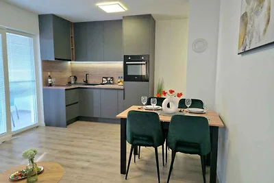 Ferienwohnung mit Klimaanlage und Balkon