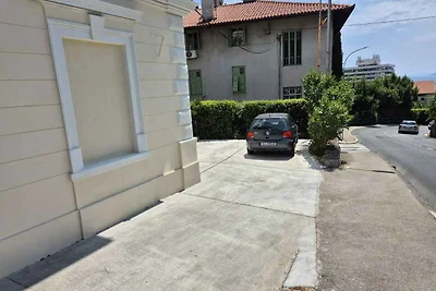 Ferienwohnung in charmanter Altbauvilla im Ze