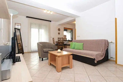 Ferienwohnung mit Klimaanlage und Terrasse in