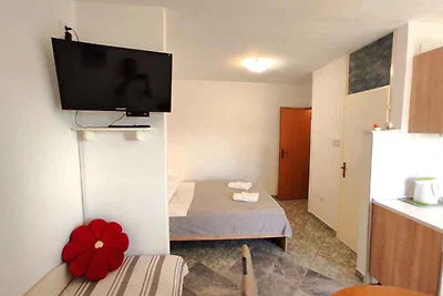 Ferienwohnung mit Meerblick 200 m vom Strand