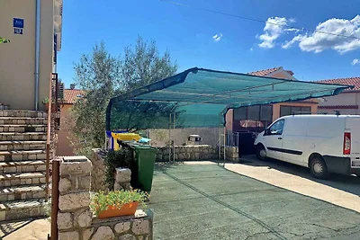 Gemütliche Ferienwohnung Šantić mit Meeresbli