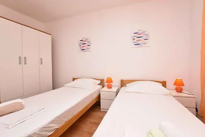Appartamento Vacanza con famiglia Primosten