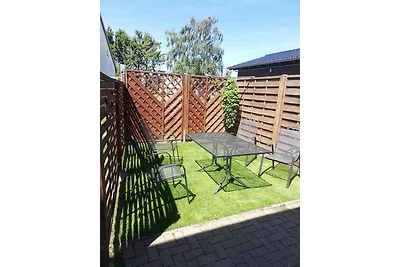 Ferienwohnung Terrasse und Blick aufs Wasser