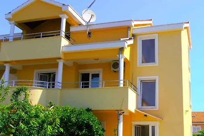 Ferienwohnung mit Terrasse und Klimaanlage