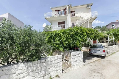 Appartamento Vacanza con famiglia Okrug Gornji