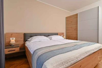Ferienwohnung mit Pool zur gemeinsamen
