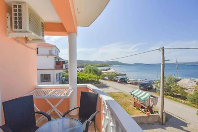 Apartament Dla rodzin Pašman, Tkon