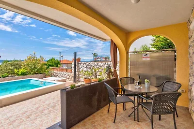 Studio mit Pool und Klimaanlage
