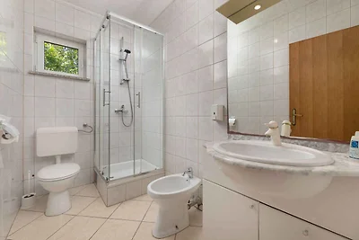 Ferienwohnung mit Balkon und Klimaanlage