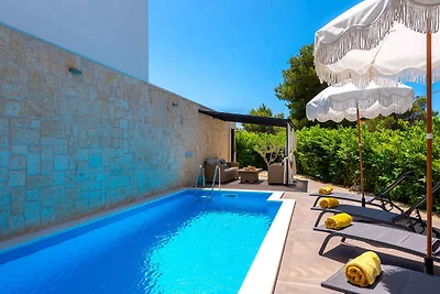 Srima Beach House – Komfortable Villa mit pri