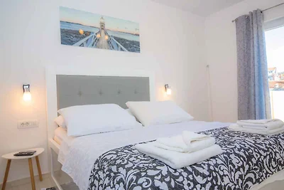 Ferienwohnung mit Klimaanlage direkt an der
