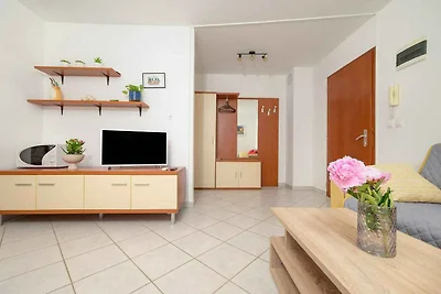 Ferienwohnung mit Klimaanlage und Balkon
