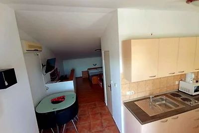 Ferienwohnung mit Terrasse und Meerblick