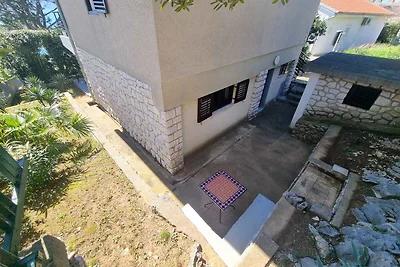 Ferienhaus am Rande von Novi Vinodolski, dire