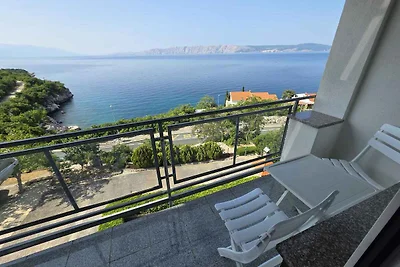 Ferienwohnung mit Balkon, 150 m vom Meer