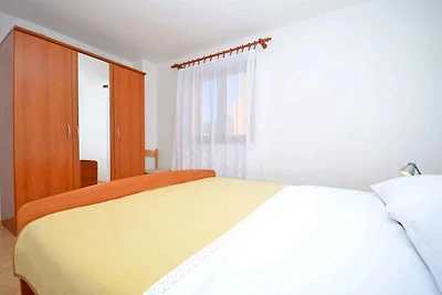 Ferienwohnung mit Klimaanlage und Terrasse im