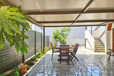 Ferienwohnung mit Terrasse für 4 Personen