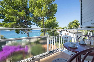 Studio mit Balkon und Meerblick