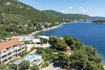 Ferienwohnung mit einen Balkon und Meerblick