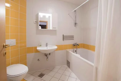 Ferienwohnung mit Balkon und WLAN