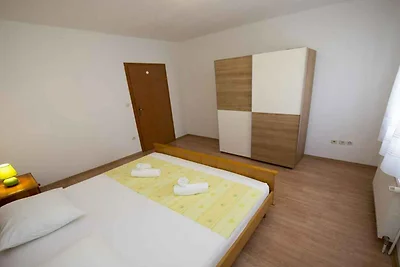 Charmantes Apartment mit zwei Schlafzimmern, 