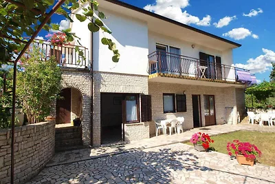Ferienwohnung mit Garten und Grill