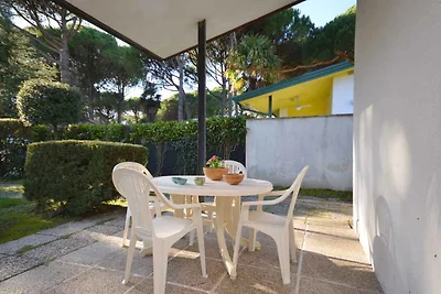 Villa mit Pool für 6 Personen