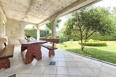 Ferienwohnung für 6 Personen mit Terrasse