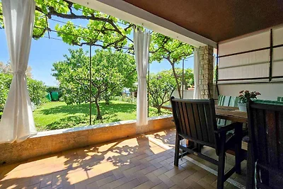 Ferienwohnung 15 m vom Strand mit Terrasse