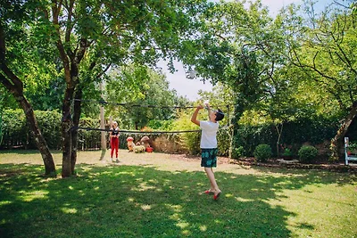 Ferienhaus mit Pool und Klimaanlage