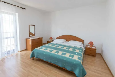 Ferienwohnung Blick auf den Garten