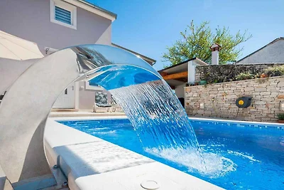 Villa mit Klimaanlage und Pool