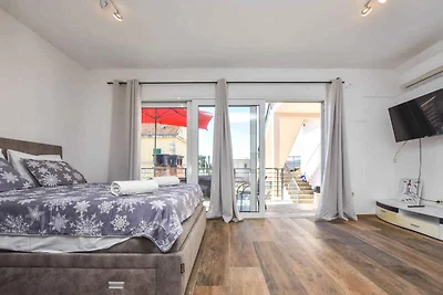 apartman za odmor Obiteljski odmor Turanj