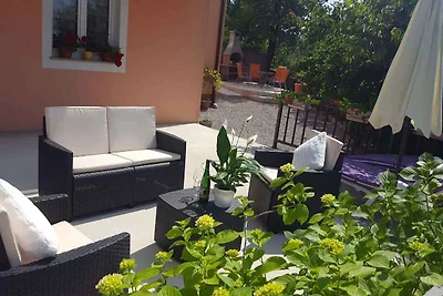 Ferienwohnung mit 50 qm Terrasse und